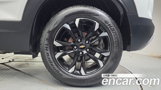 Chevrolet Trailblazer 1.3 Turbo 2WD Premier 2022 — фото 27