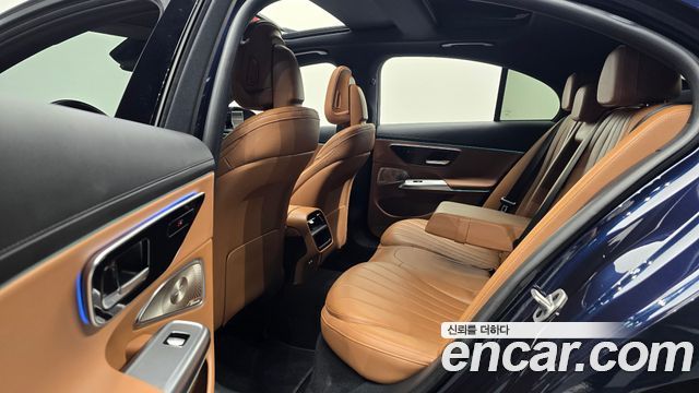 Mercedes-Benz E-Class (W214) E300 4MATIC Exclusive 2024 — фото 12