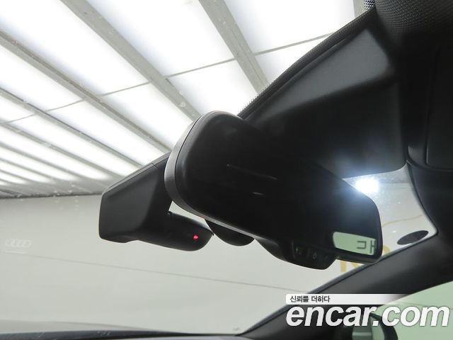 Audi A6 35 TDI Quattro Premium C7 2018 — фото 16