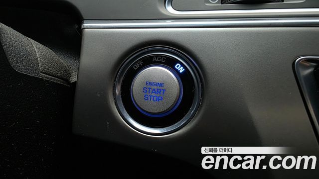 Hyundai Sonata Hybrid (LF) 2.0 HEV Modern Special 2017 — фото 16