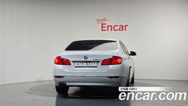 BMW 5 Series (F10) 520d Luxury 2014 — фото 4