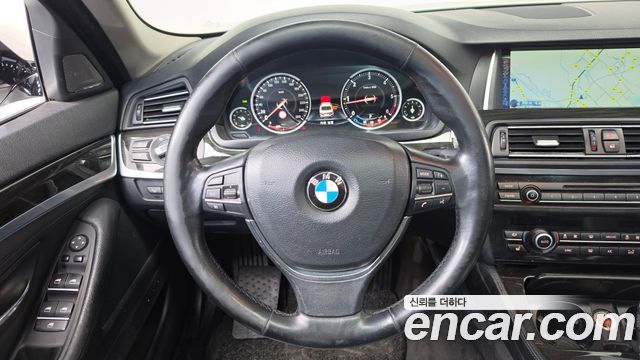 BMW 5 Series (F10) 520d Luxury 2014 — фото 13