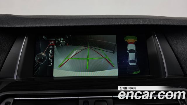 BMW 5 Series (F10) 520d Luxury 2014 — фото 15