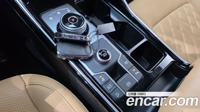 Kia Sorento (IV) HEV 1.6 2WD Noblesse 2023 — фото 9