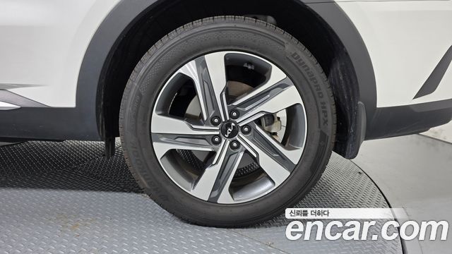 Kia Sorento (IV) HEV 1.6 2WD Noblesse 2023 — фото 21