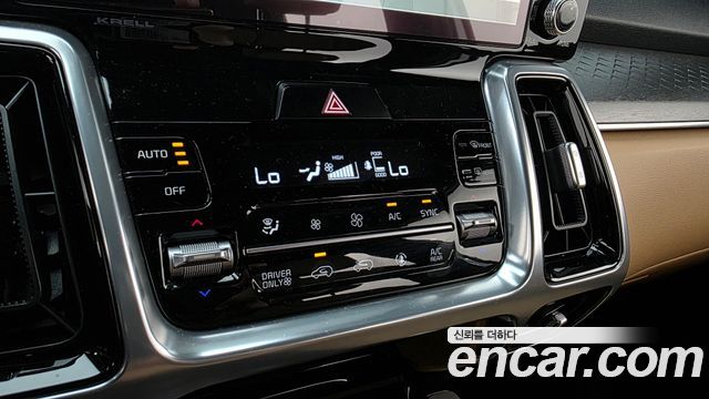 Kia Sorento (IV) HEV 1.6 2WD Noblesse 2023 — фото 31