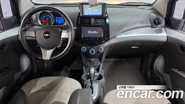Chevrolet Spark Spark S LT 2014 — фото 7
