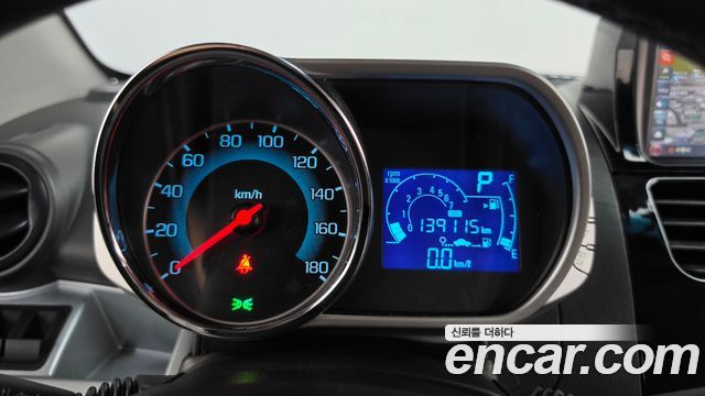 Chevrolet Spark Spark S LT 2014 — фото 8