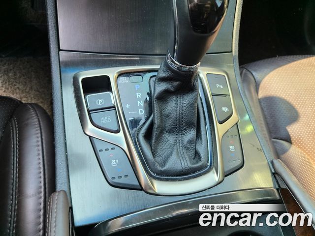 Hyundai Grandeur Hybrid (HG) Premium 2015 — фото 16