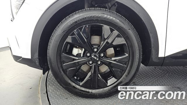 Kia Sportage (V) LPG 2.0 2WD 30TH Edition 2024 — фото 5