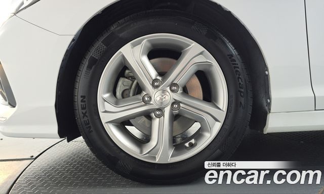 Hyundai Sonata New Rise 2.0 Smart Spicial 2019 — фото 5