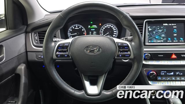 Hyundai Sonata New Rise 2.0 Smart Spicial 2019 — фото 14