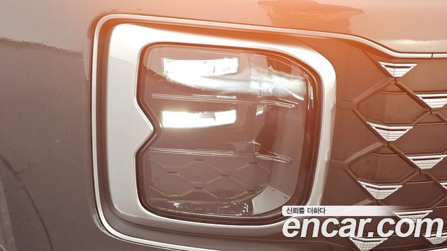 Hyundai Grandeur (GN7) 2,5 Gasoline 2WD Exclusive 2024 — фото 22