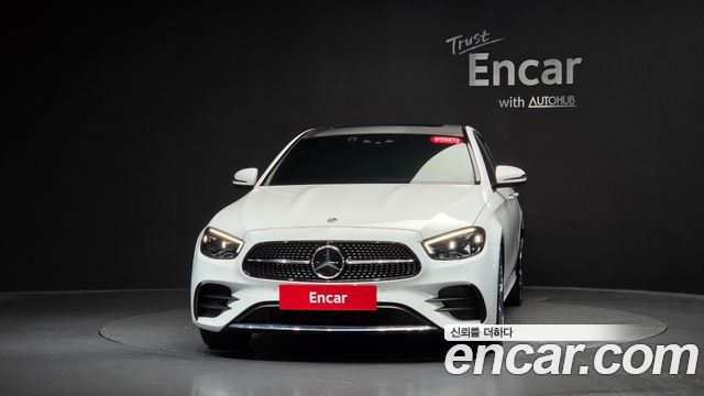 Mercedes-Benz E-Class (W213) E220d 4MATIC AMG Line 2023 — фото 3