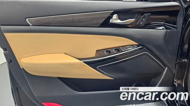 Kia K7 Premier 2.5 GDI Noblesse 2020 — фото 24