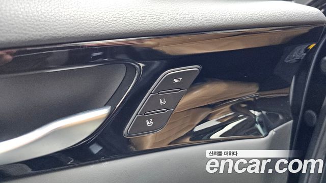 Kia K7 Premier 2.5 GDI Noblesse 2020 — фото 35