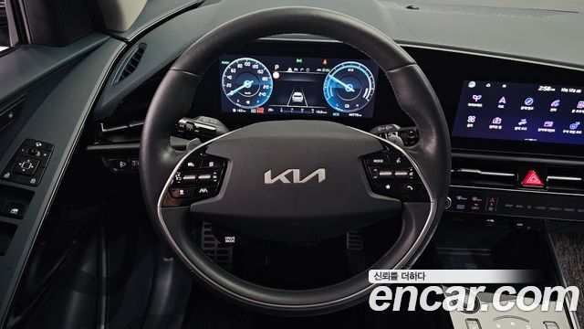 Kia Niro Signature 2024 — фото 13