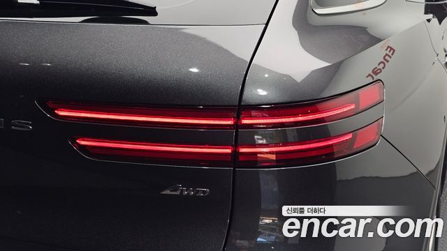 Genesis GV70 2.5T Gasoline AWD 2023 — фото 23