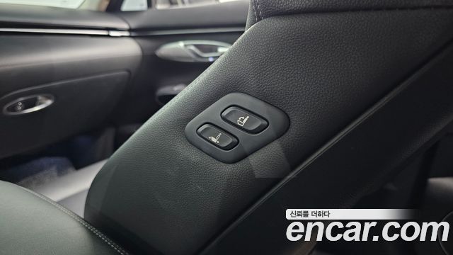 Genesis GV70 2.5T Gasoline AWD 2023 — фото 32