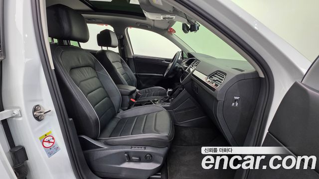 Volkswagen Tiguan (II) 2.0 TDI 4Motion Prestige 2023 — фото 10