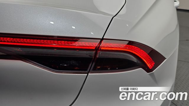 Hyundai Grandeur (IG) 2.5 Premium Choice 2020 — фото 23