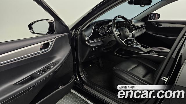 Hyundai Grandeur (IG) 3.0 LPi Rent Car Modern 2022 — фото 10