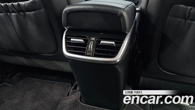 Hyundai Grandeur (IG) 3.0 LPi Rent Car Modern 2022 — фото 19