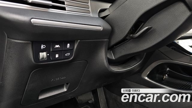 Hyundai Grandeur (IG) 3.0 LPi Rent Car Modern 2022 — фото 27
