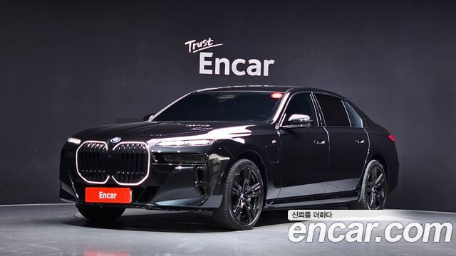 BMW 7 Series (G70) 750e xDrive M Sport