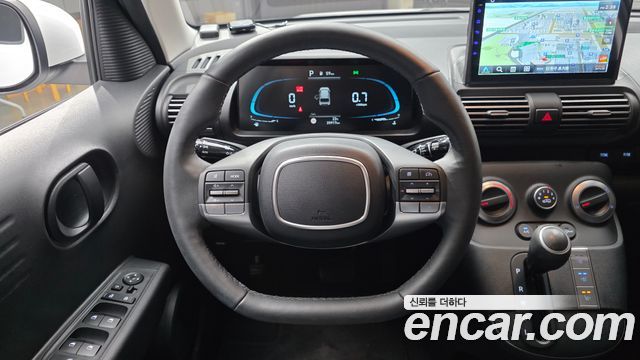 Hyundai Casper The Essential Light 2024 — фото 14