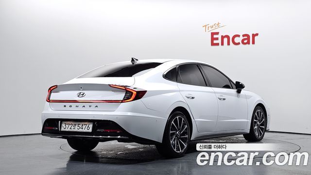 Hyundai Sonata (DN8) 2.0 Inspiration 2022 — фото 2
