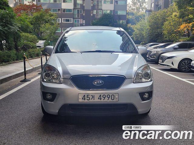 Kia Carens LPI 2.0 GX High-Deluxe 2013 — фото 3