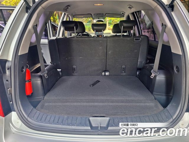 Kia Carens LPI 2.0 GX High-Deluxe 2013 — фото 17