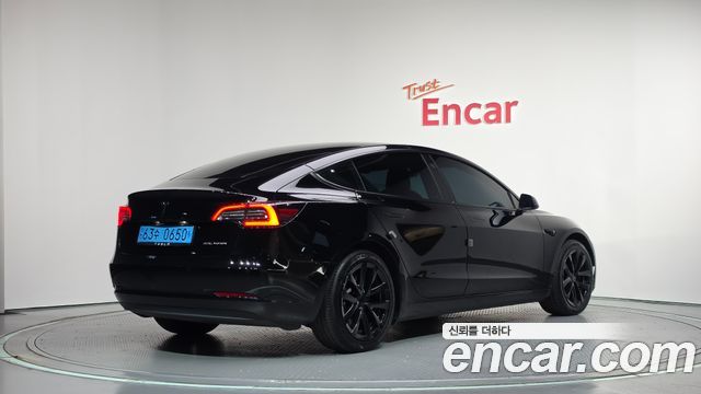 Tesla Model 3 Long Range AWD 2022 — фото 2