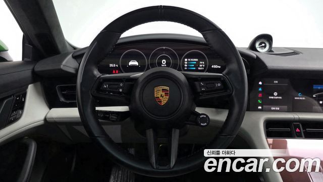 Porsche Taycan Turbo S 2021 — фото 13