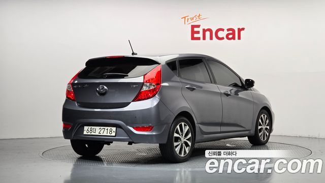 Hyundai Accent (New) Diesel WIT 1.6 VGT Premium 2015 — фото 2