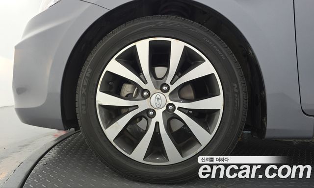 Hyundai Accent (New) Diesel WIT 1.6 VGT Premium 2015 — фото 5