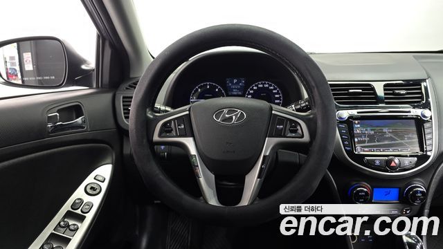 Hyundai Accent (New) Diesel WIT 1.6 VGT Premium 2015 — фото 12