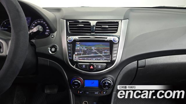 Hyundai Accent (New) Diesel WIT 1.6 VGT Premium 2015 — фото 13
