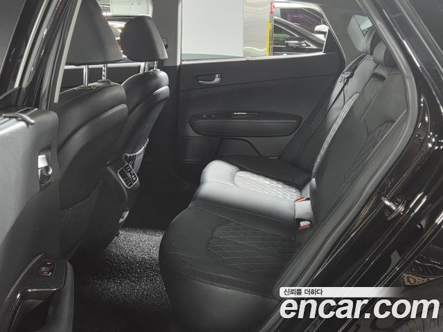 Kia K5 (II) 1.6 Turbo Noblesse Special 2019 — фото 15