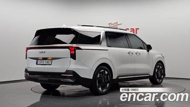 Kia Carnival (IV) Gasoline 7-Seater Signature 2025 — фото 2