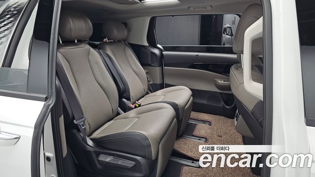 Kia Carnival (IV) Gasoline 7-Seater Signature 2025 — фото 12