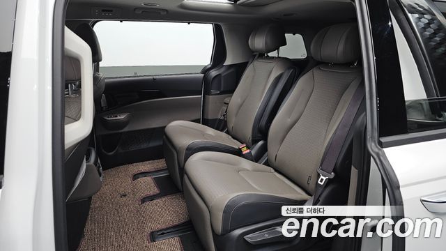 Kia Carnival (IV) Gasoline 7-Seater Signature 2025 — фото 26