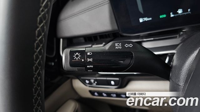 Kia Carnival (IV) Gasoline 7-Seater Signature 2025 — фото 30