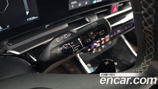 Kia Carnival (IV) Gasoline 7-Seater Signature 2025 — фото 31