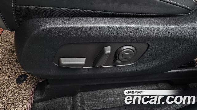 Kia Carnival (IV) Gasoline 7-Seater Signature 2025 — фото 33