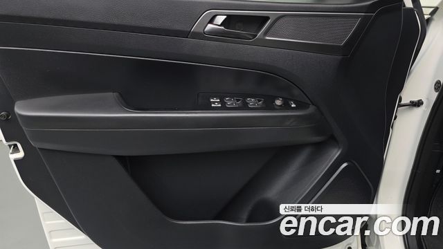 KG Mobility (SsangYong) Rexton Sports Diesel 2.2 4WD Prestige 2023 — фото 24