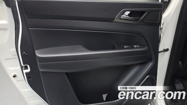 KG Mobility (SsangYong) Rexton Sports Diesel 2.2 4WD Prestige 2023 — фото 25