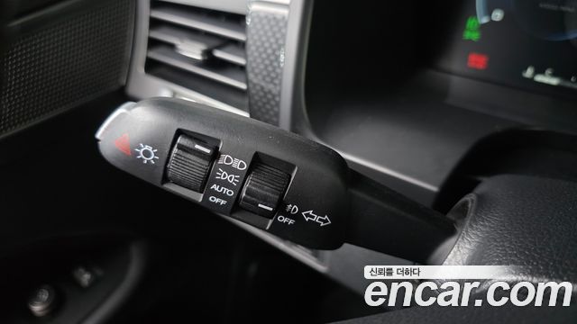 KG Mobility (SsangYong) Rexton Sports Diesel 2.2 4WD Prestige 2023 — фото 31