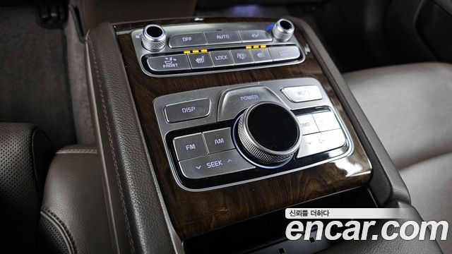 Kia K9 3.8 GDI AWD PlatinumⅡ 2020 — фото 19
